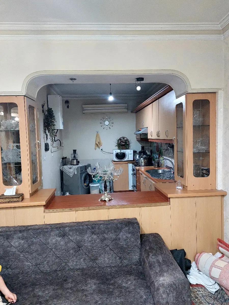 ۷۳ متری رفیعی ۱۰ ساختمان ارغوان سند ششدانگ