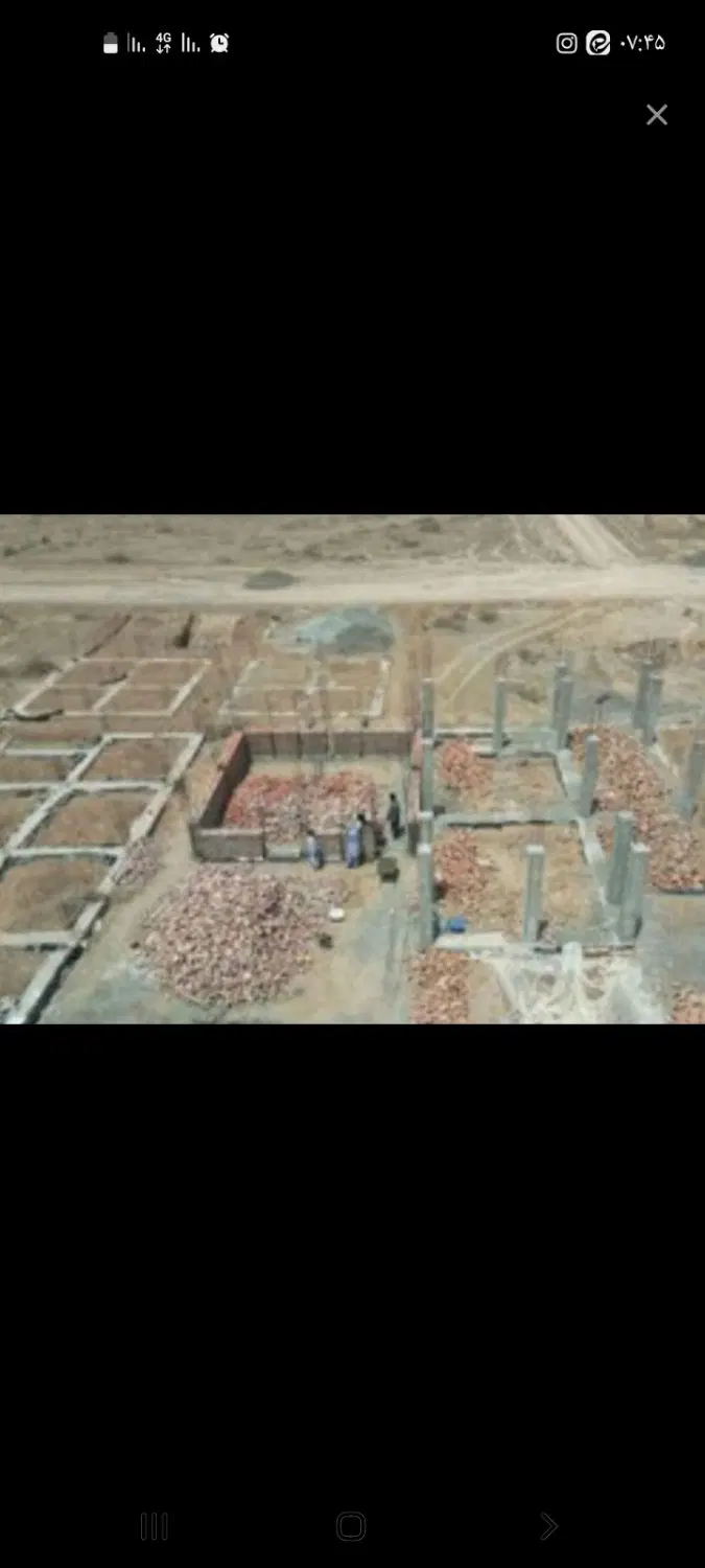 زمین لیل اباد