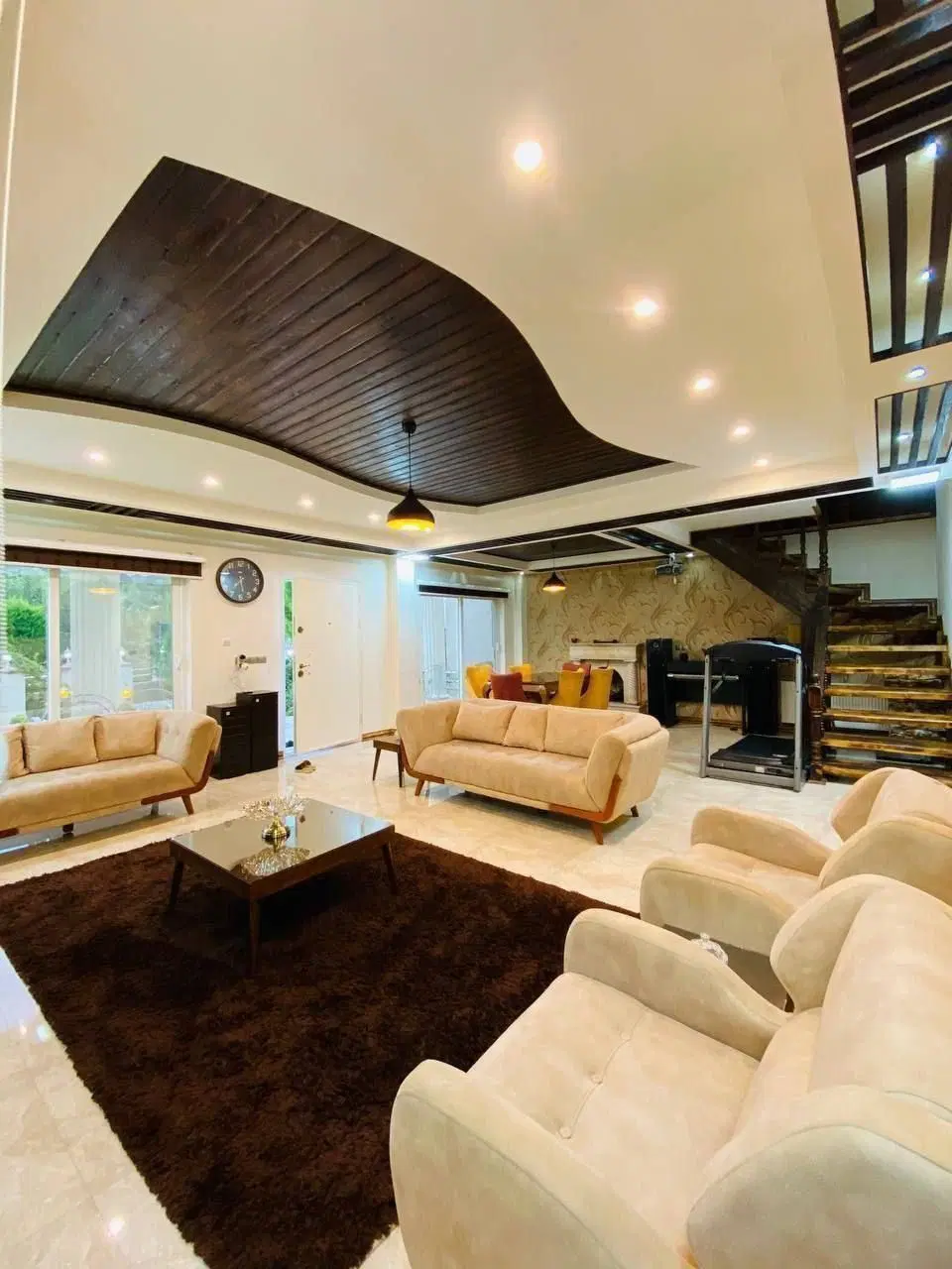 عمارت شاهانه 400متری_چشم اندازجنگل_شهرک امن ارام