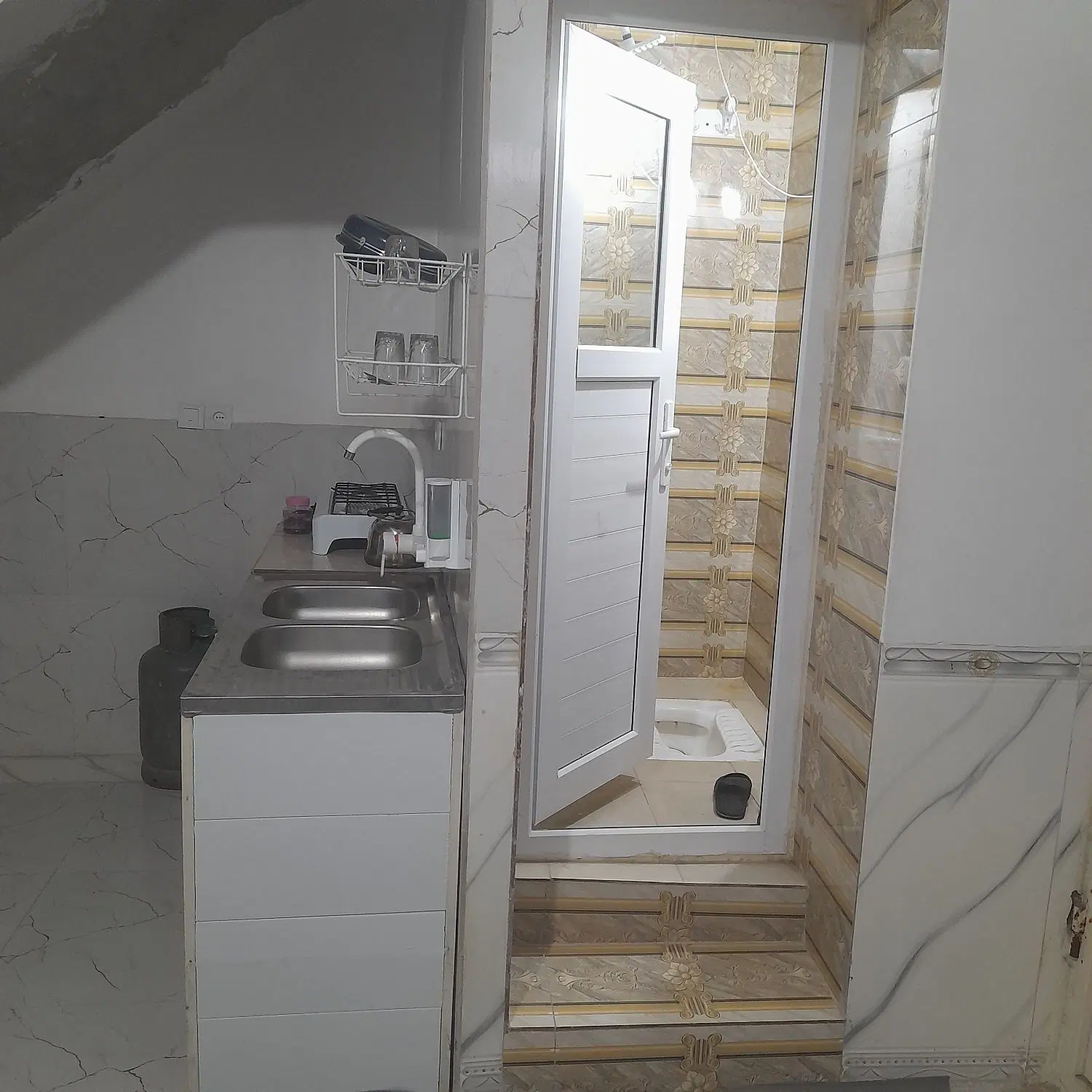 سوئیت اجاره در  رمکان