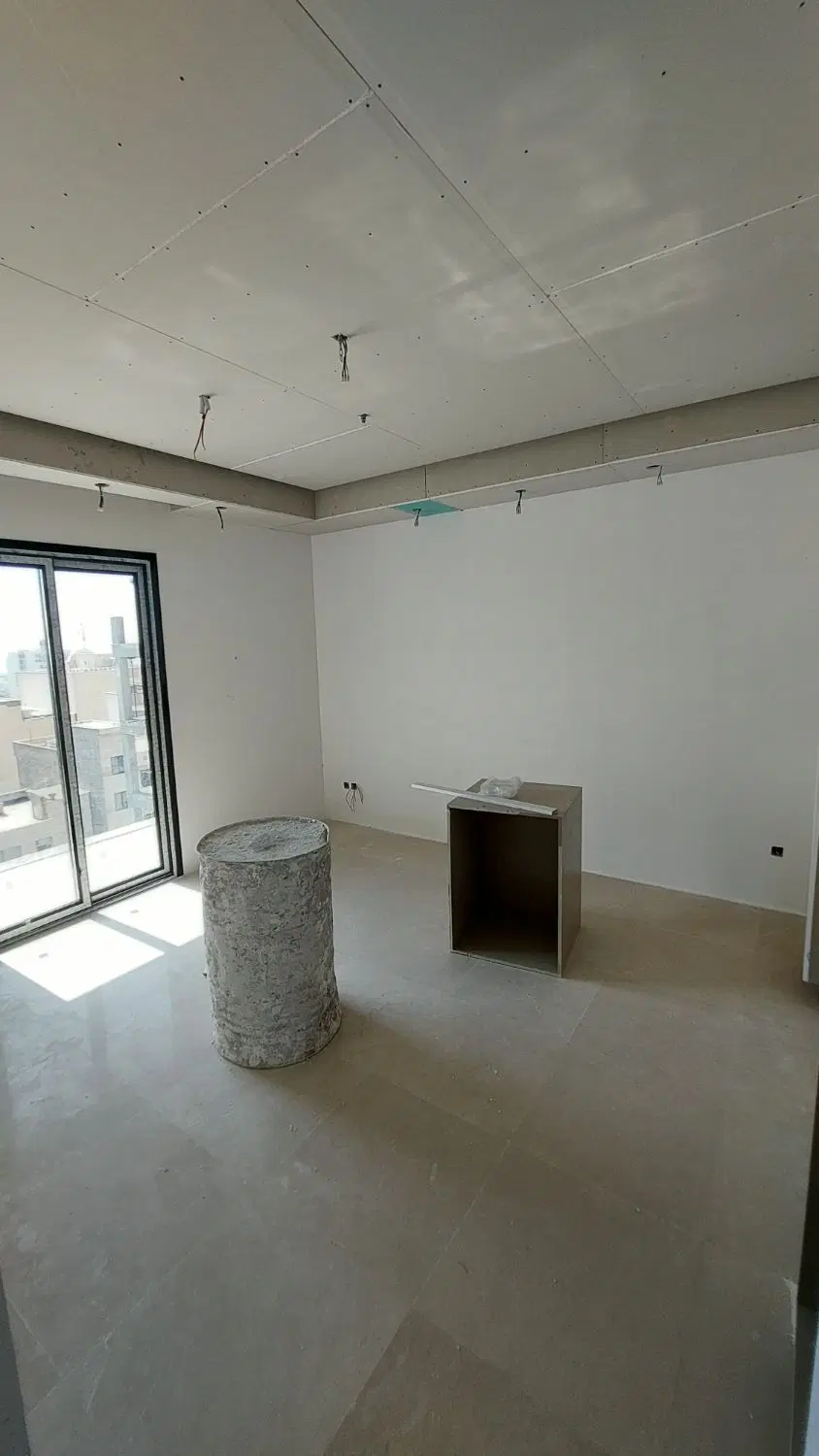 ۹۵متر ۲خواب ۷ساله امکانات فول طبقه۶ جنت اباد مرکزی