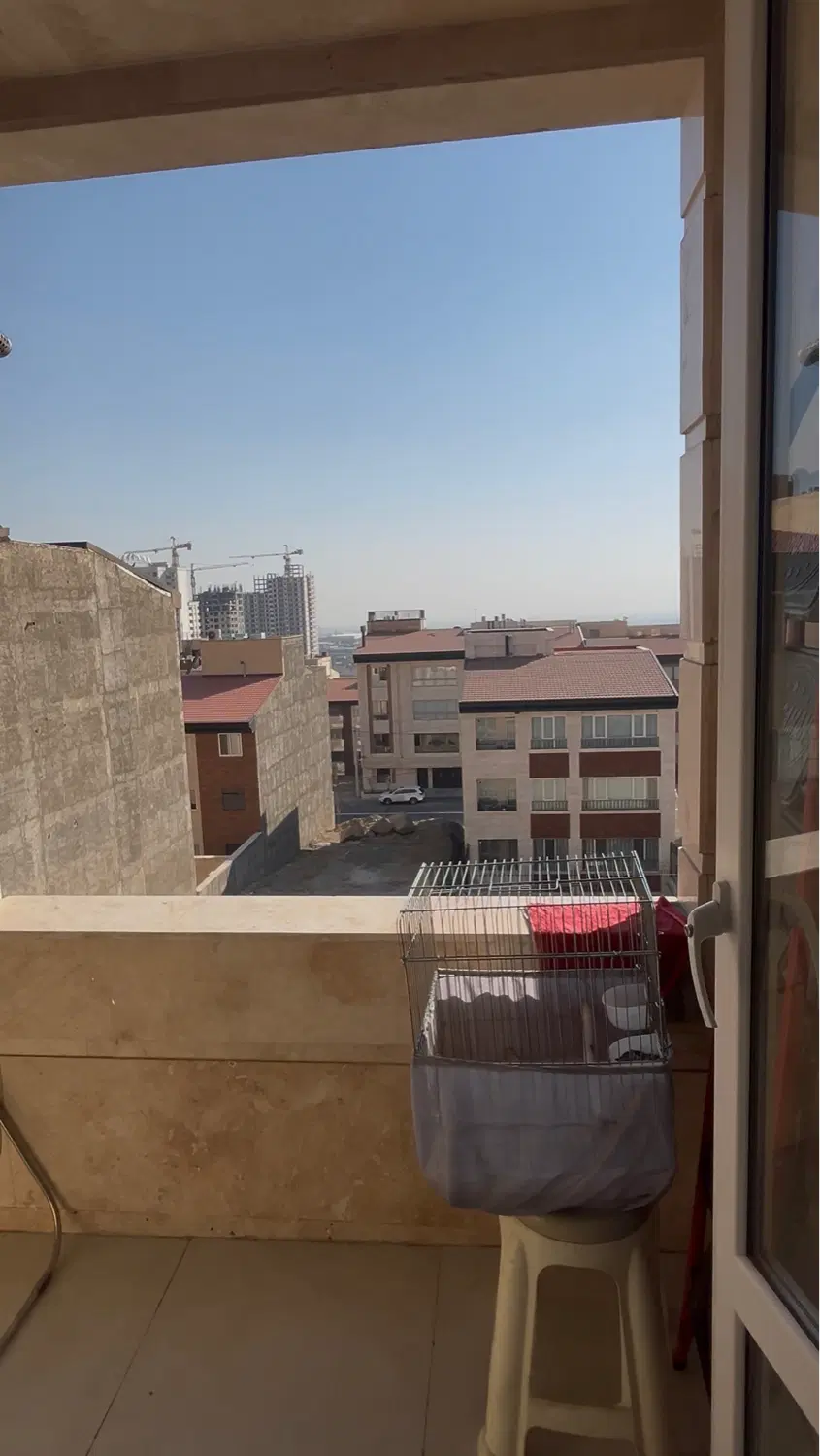 واحد107 متری _دوخواب_کلید نخورده_شش دانگ
