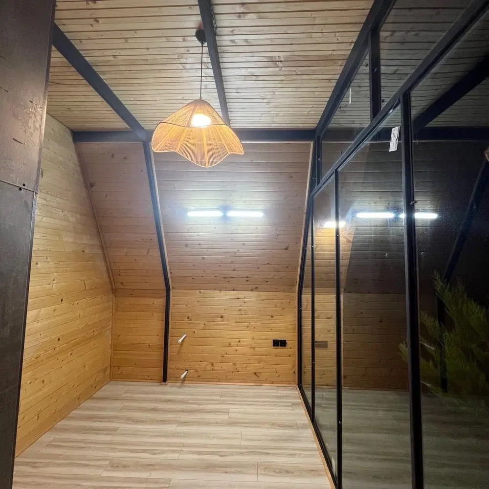 زمین بخر برای ساخت کلبه سوئیسی