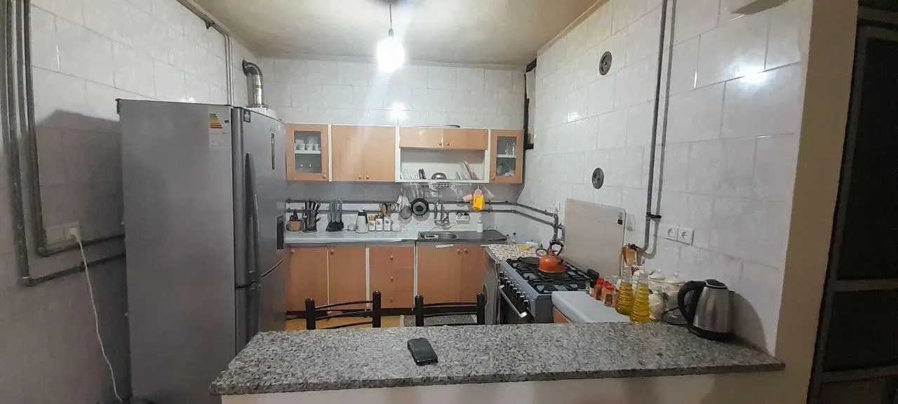 واحد نودمتری اول بلوار عدل