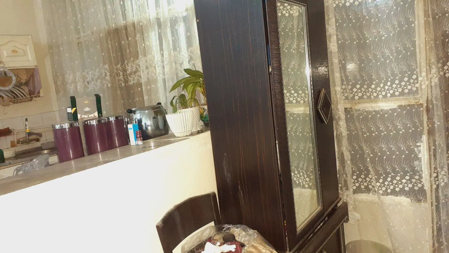 اجاره طبقه همکف  ۹۰ متری با حیاط مستقل
