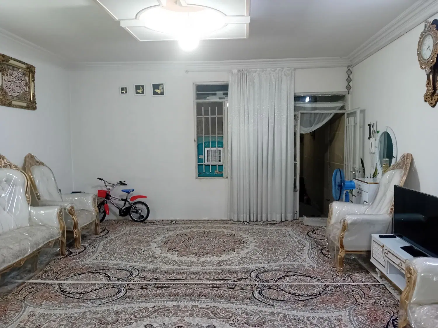 طبقه همکف راه جدا  رسالت ۶۴ قائم  قائم ۱۵