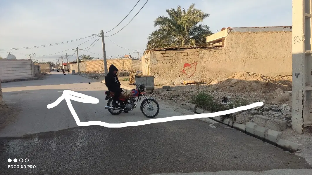 زمین مسکونی در مسیر
