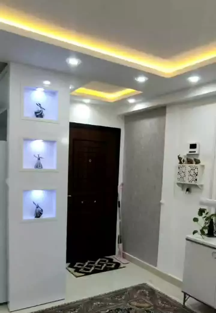 85متر مفید با یه تراس بزرگ  در فاز2ارتش