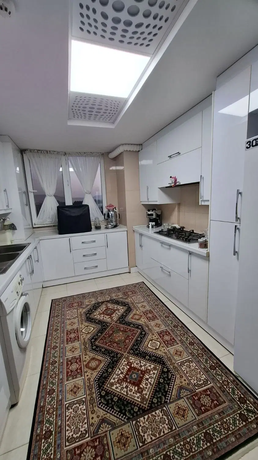 یک واحد آپارتمان بسیار شیک