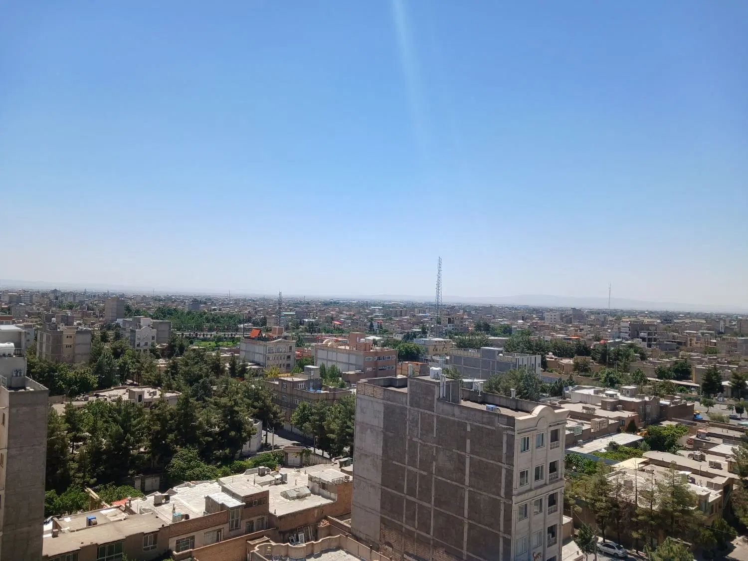 دورقاب حاشیه بلوار کشاورز