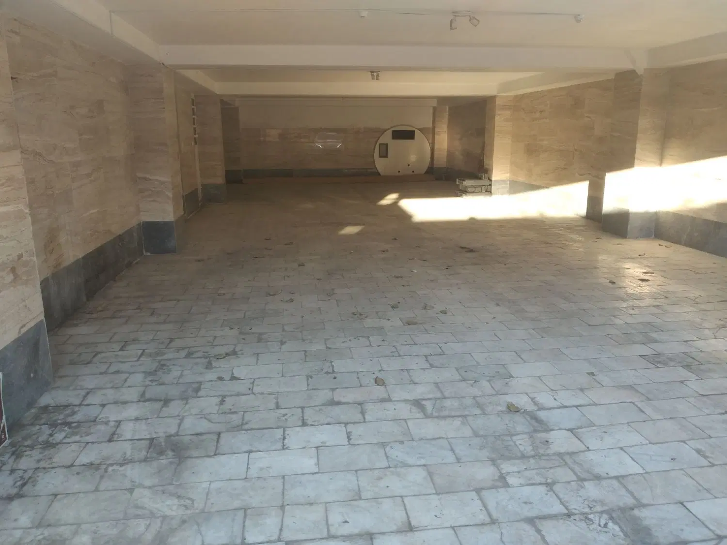 انبار کالا برای مغازه دارها