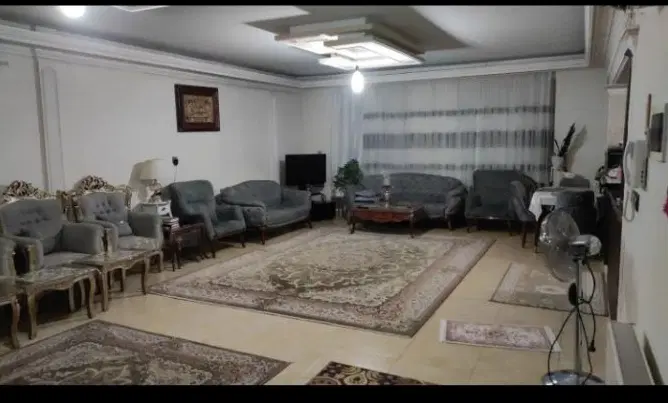 ۱۴۰ متری پونک در بنگاه *شهر من*