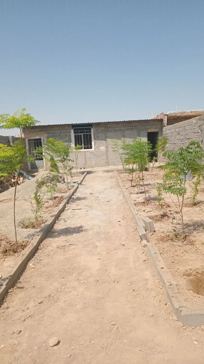 باغ و باغچه ۲۲۰ متری  با قولنامه