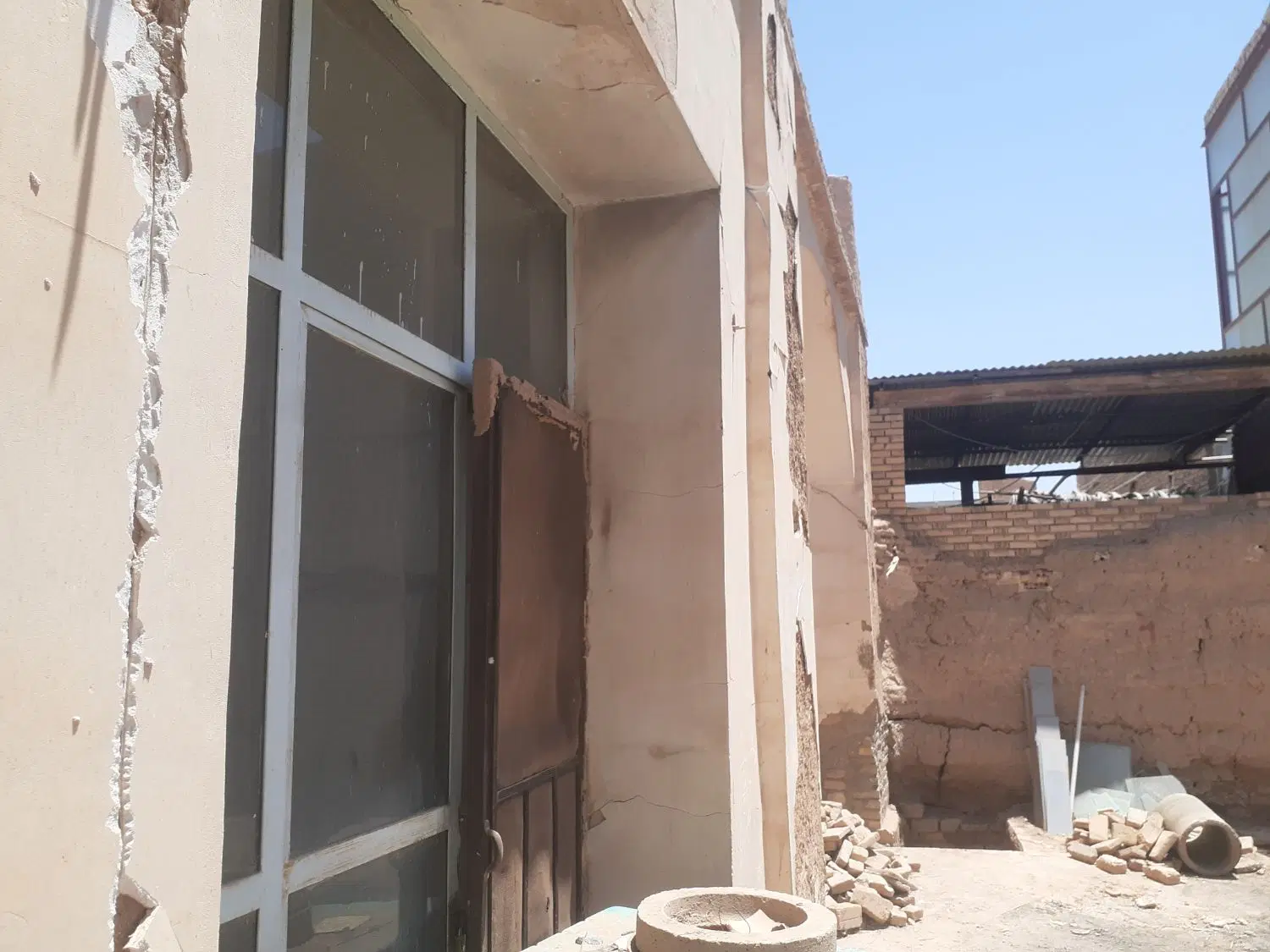 فروش باغ قدیمی با کاربری مسکونی صدر آباد اردکان