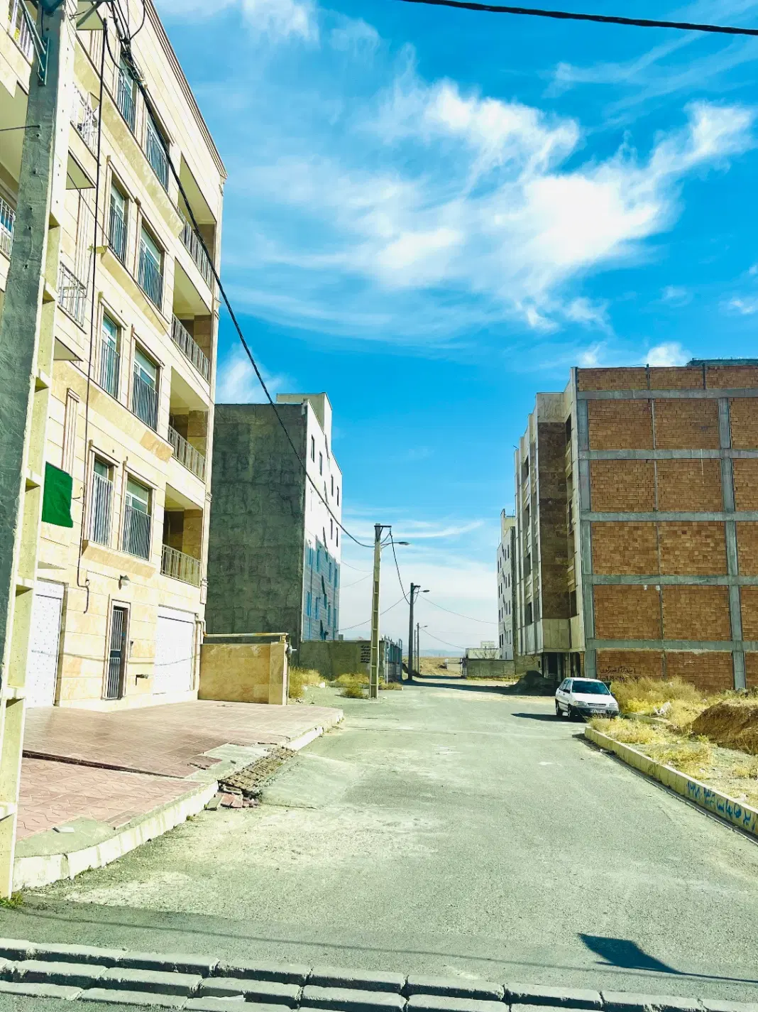 مهستان ۵۴۰متر زمین آپارتمانی _ ۲بر ویودار