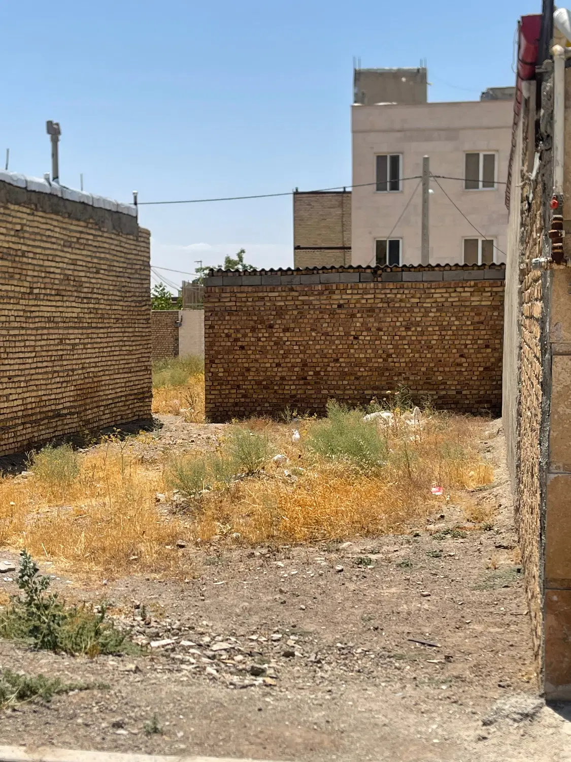زمین مسکونی ۱۳۰ متری حصارخروان محمدیه