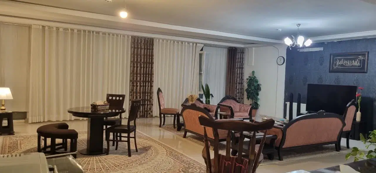 آپارتمان۱۹۰متری هاشمیه