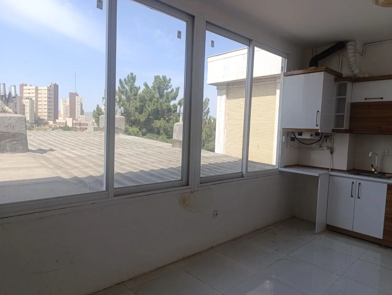سوئیت فروشی