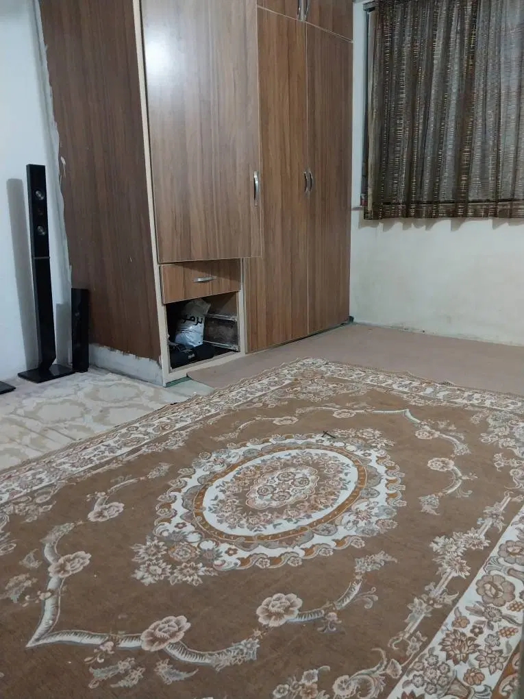 ویلا جنگلی بر خیابان اصلی