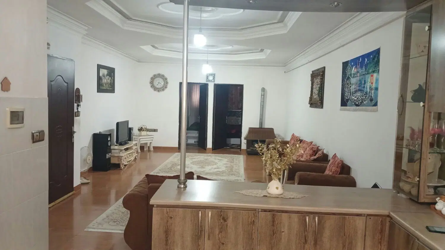 خانه. در جماران
