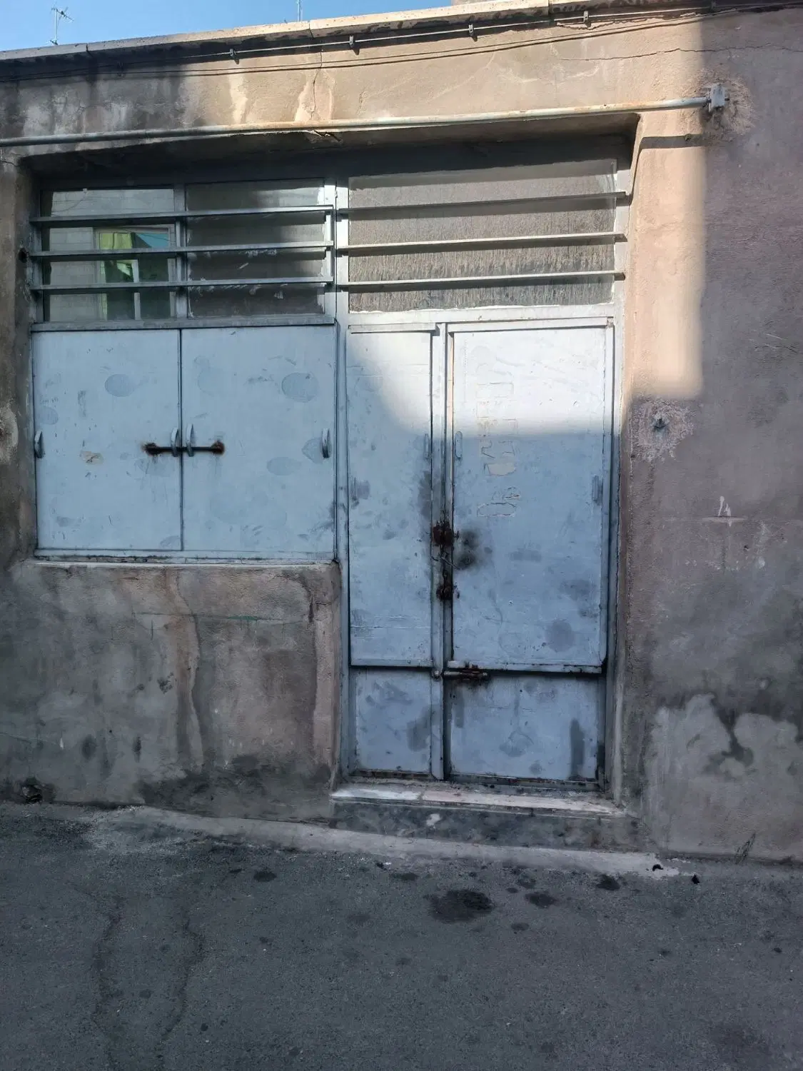 مغازه جهت انباری