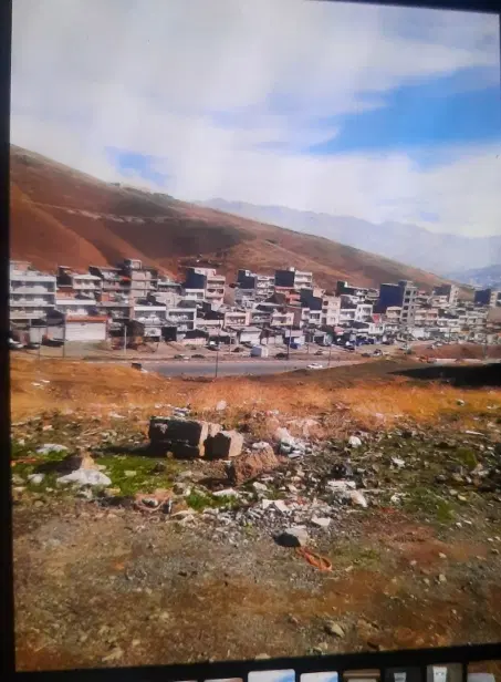 زمین مسکونی. اتوبان دکتر حسینی پشت فرجه