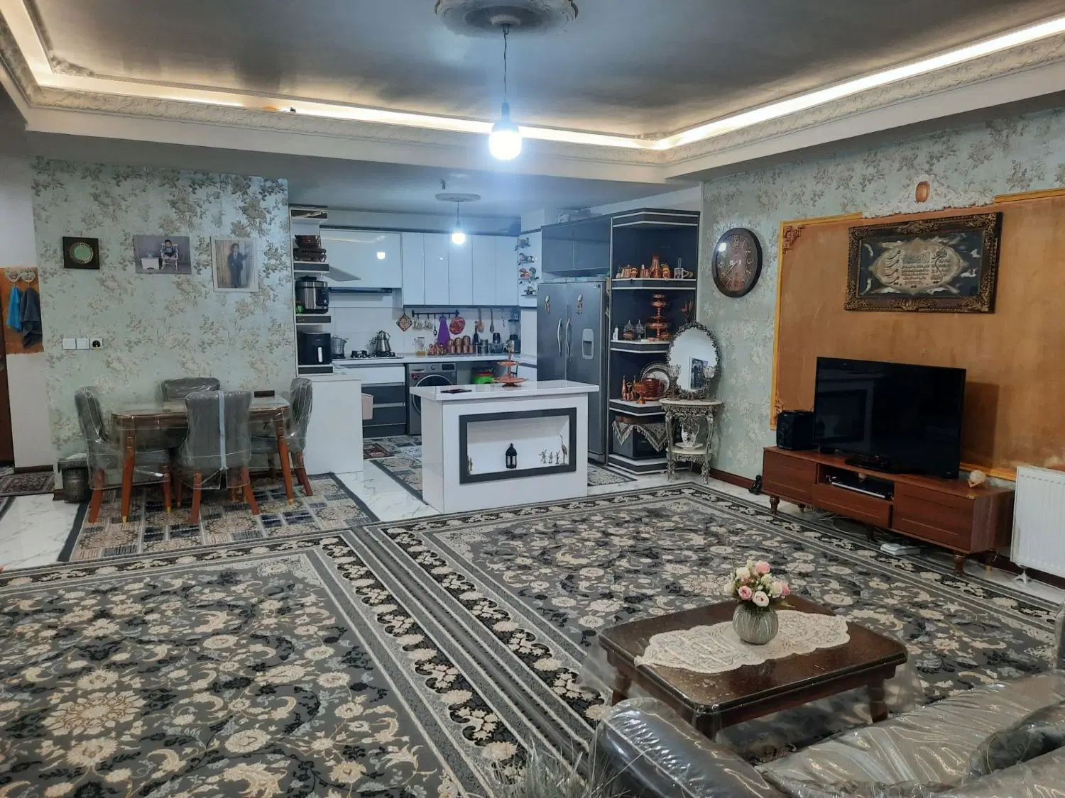 فروش اپارتمان ۹۸ متری دو خوابه کاسبی وفوری