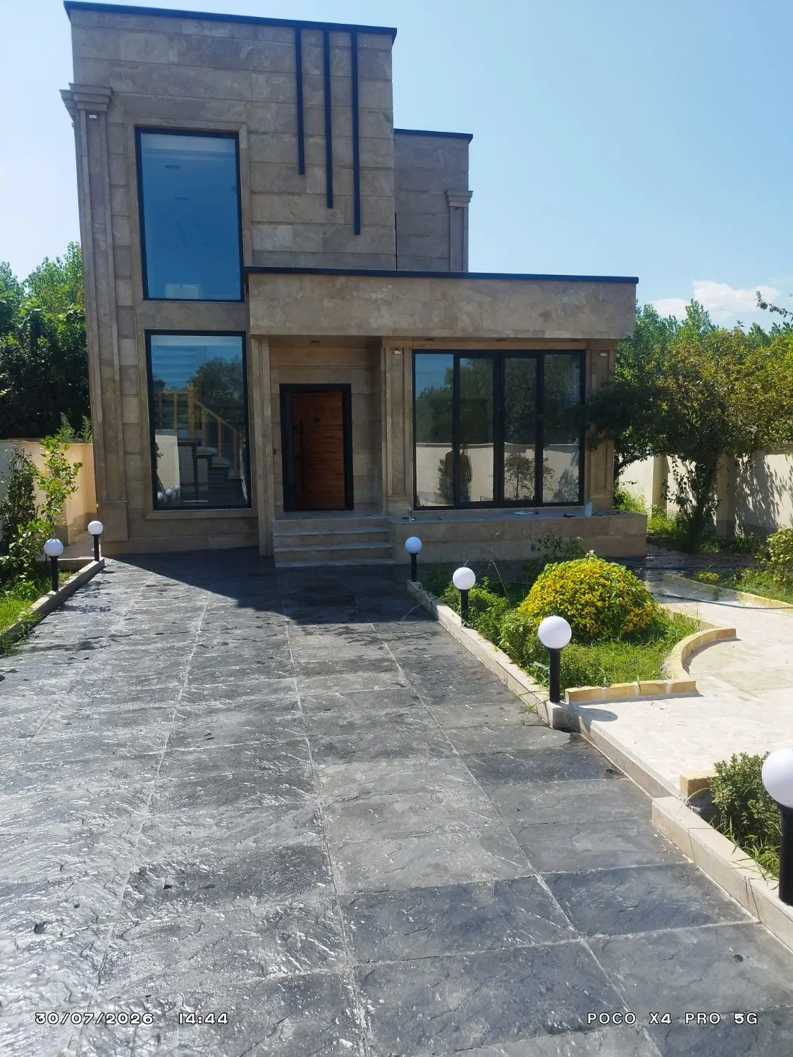 ویلا مدرن دوبلکس ۱۶۰ متر
