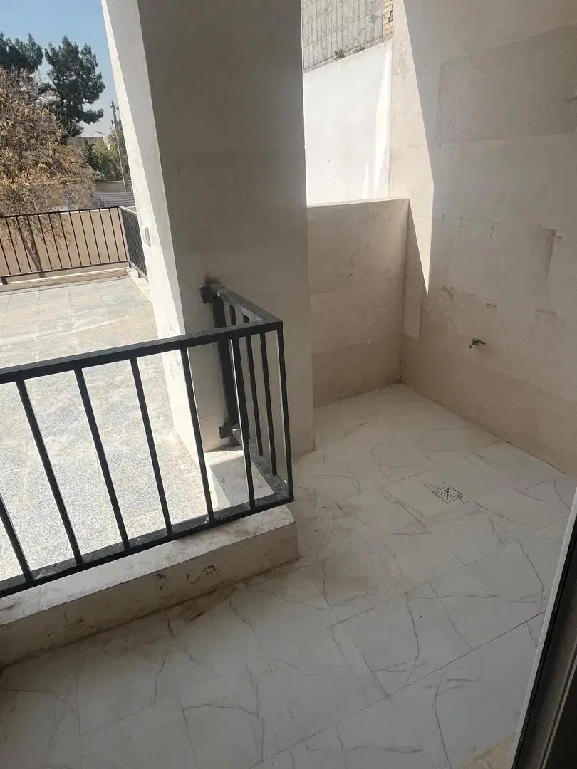 آپارتمان دوخوابه احمدی جنوبی تهاتر بدون مشرف