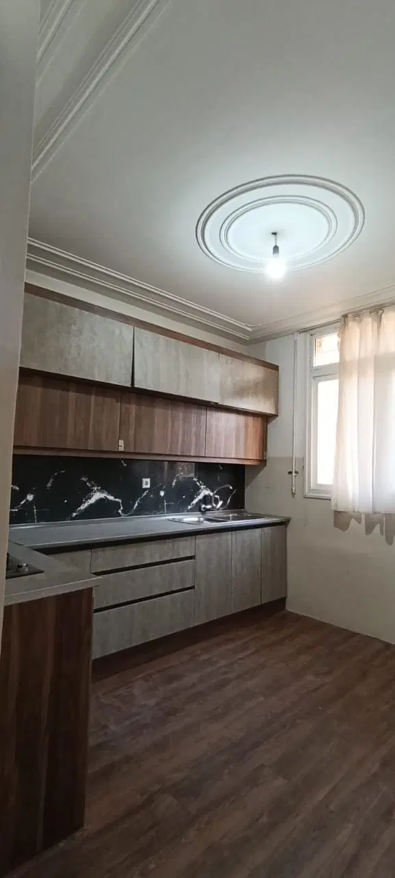 ویلایی ۲۰۰متری دوخواب