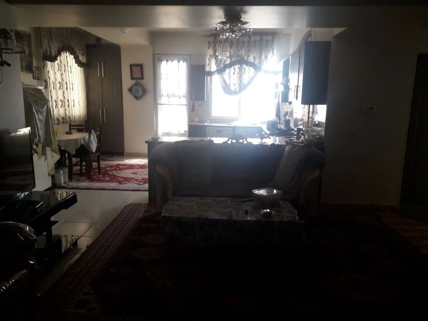 ۱۵۰ متری سه خوابه فول برجهای مسکونی پارس حشمتیه