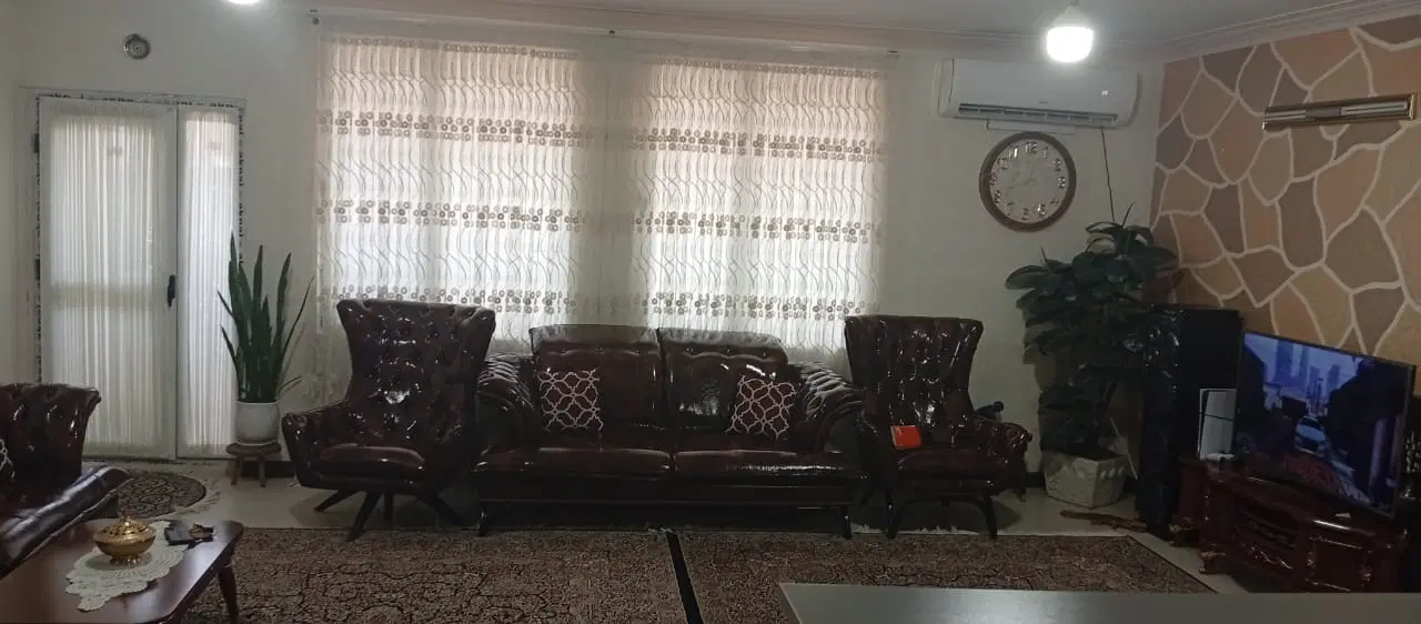 فروش واحد ۱۰۵متری در مجتمع مساجد(لاین راه‌آهن)