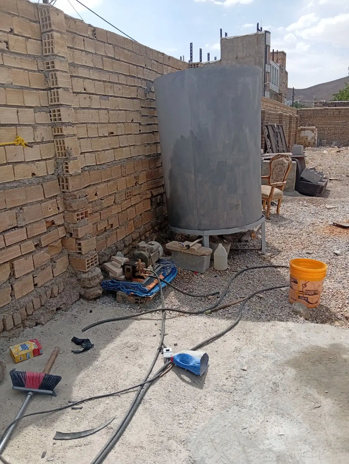 اجاره جای کارواش با تمام وسایل کارواش