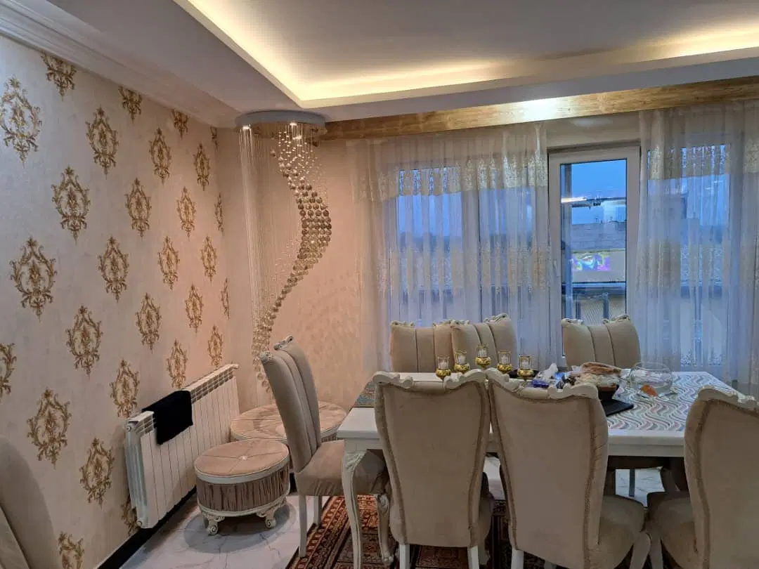 فروش واحد مسکونی ۱۴۰ متری گلسار استادمعین