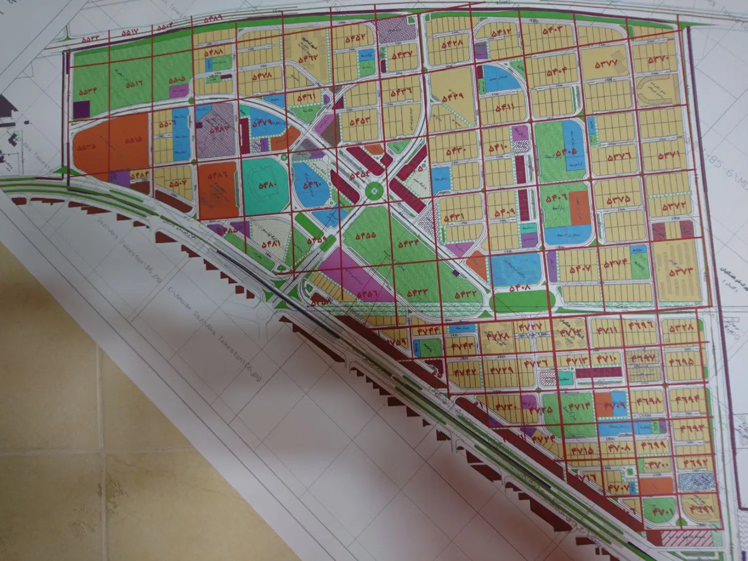 زمین بالای کمربندی