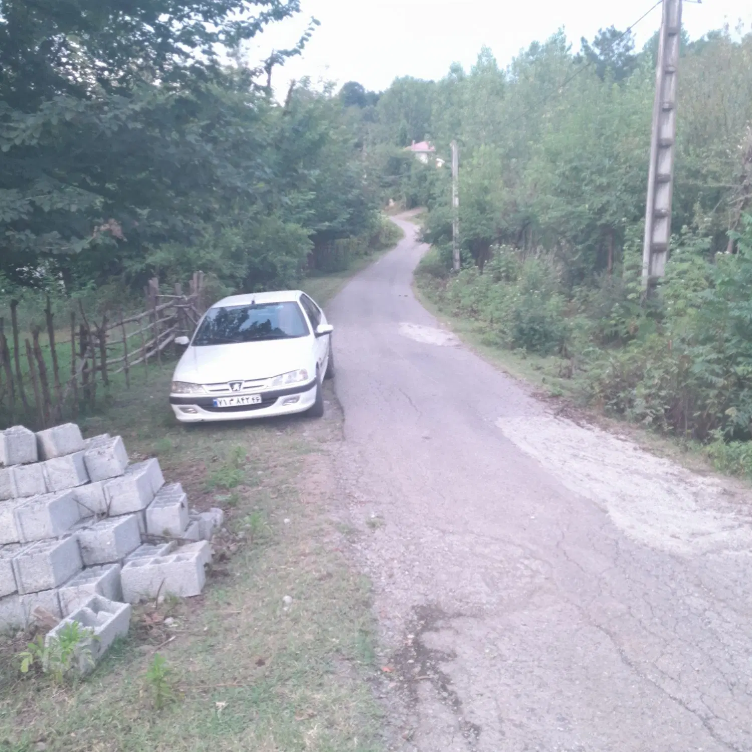 زمین مسکونی  کچا  رشت  ویلا شمال