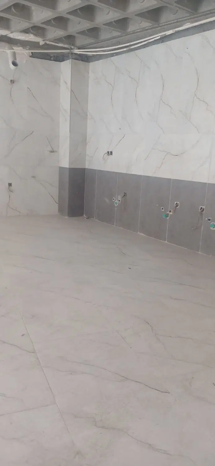 آپارتمان خ جی خ نیایش زیرقیمت لنگ پولم