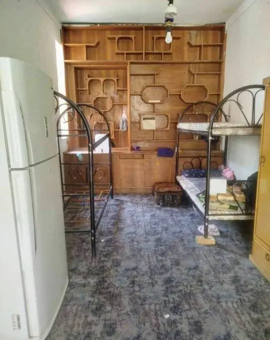 خوابگاه دخترانه (تایم آزاد)