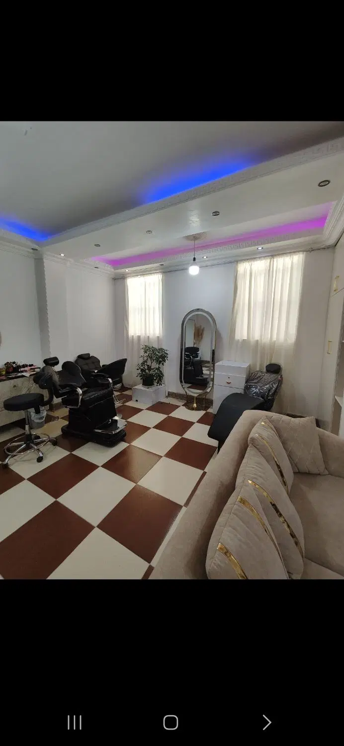 رهن واجاره ۲ واحد تجاری بلوار رجا