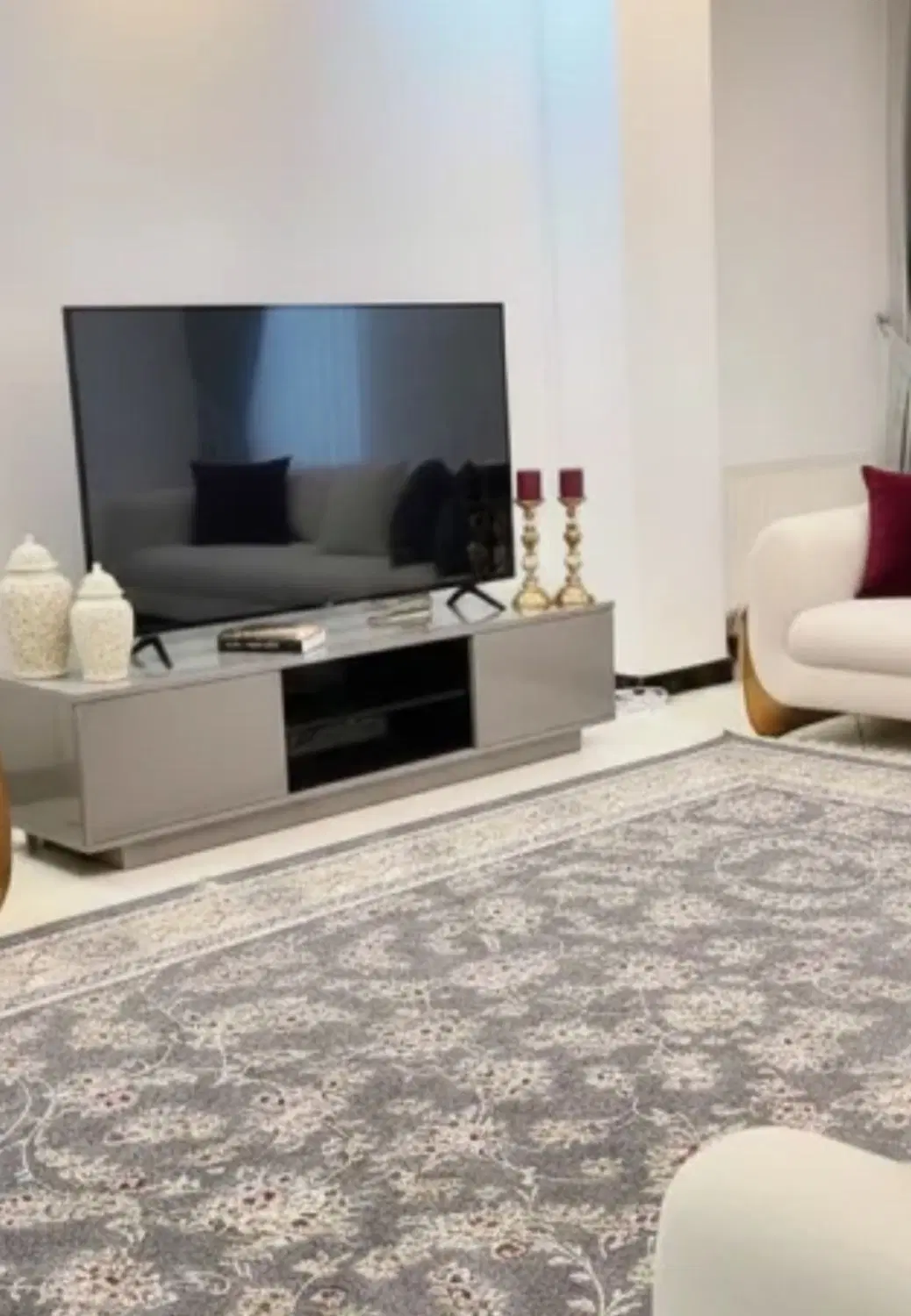 همخونه خانم