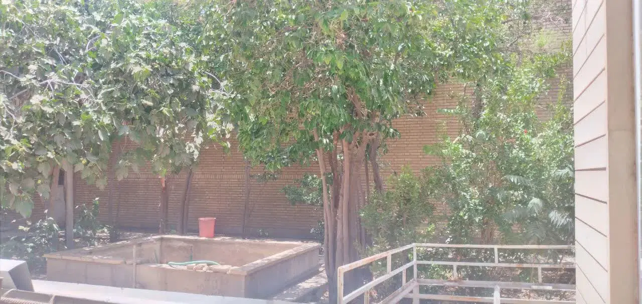 خانه ویلایی جنوبی*بلوار شهید صدوقی