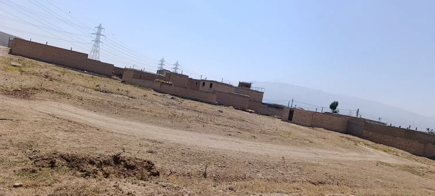 زمین مسکونی