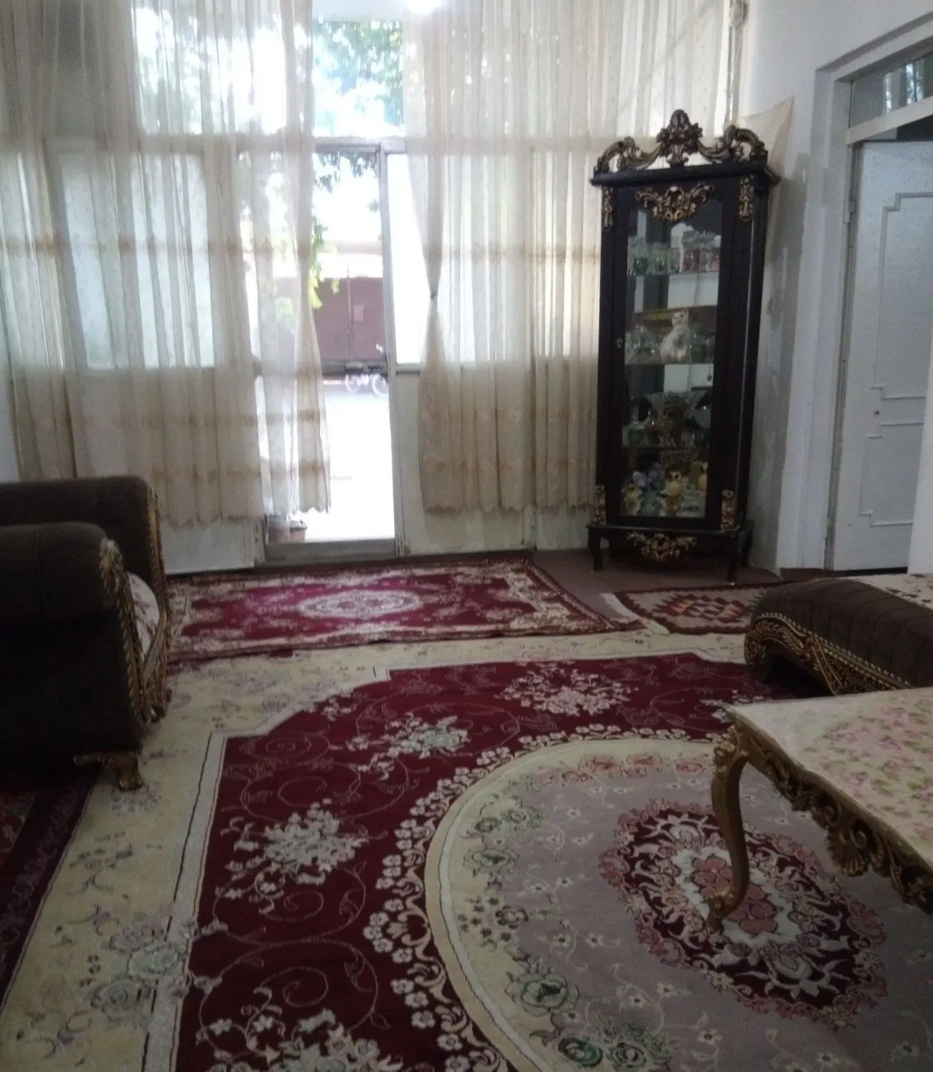 یک واحد مسکونی ویلایی ،سند تک برگ