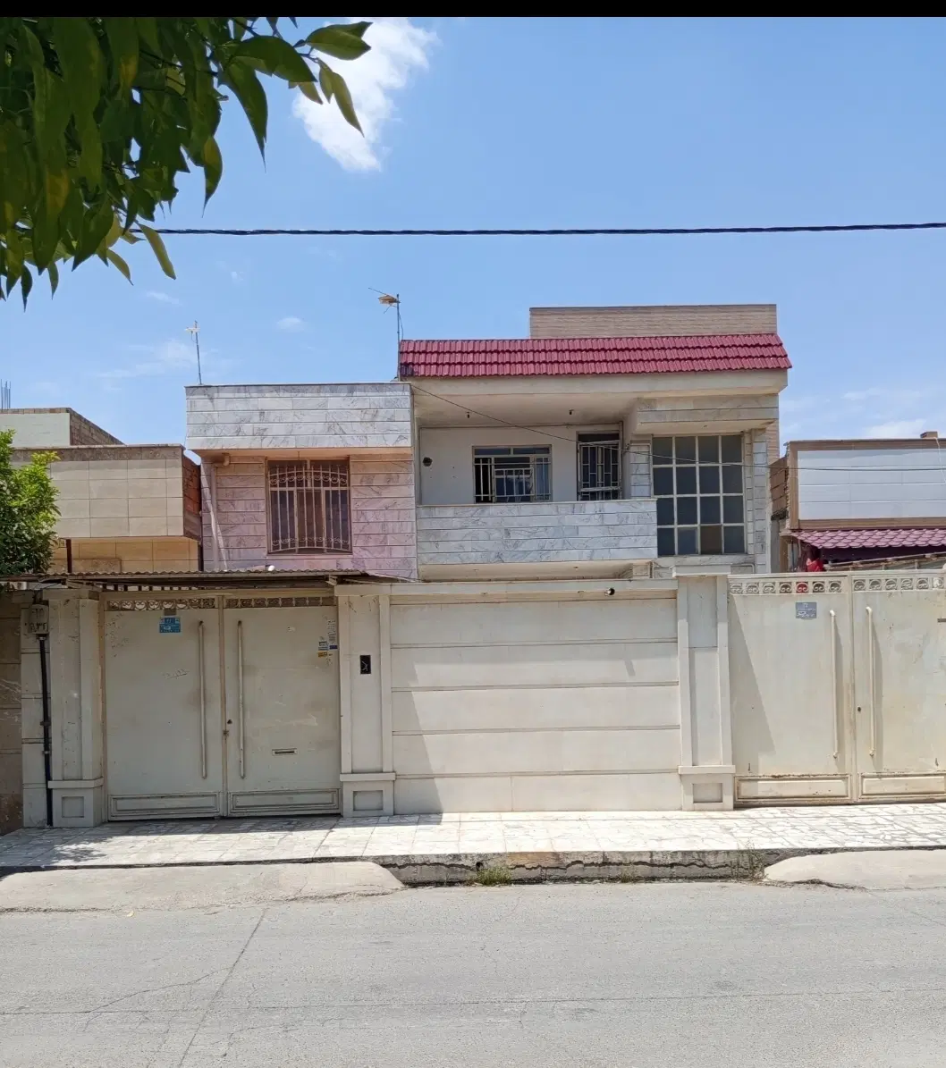 ویلایی همکف ۱۰۵ متری