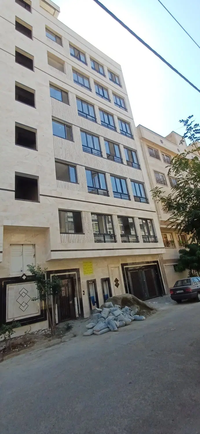 ۱۰۵ متر دوخوابه خطی روبه آفتاب