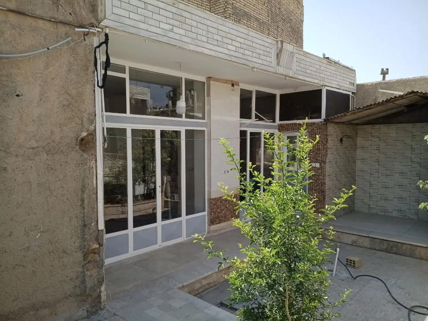 منزل مسکونی (ویلایی) 3 واحدخیابان بسیج