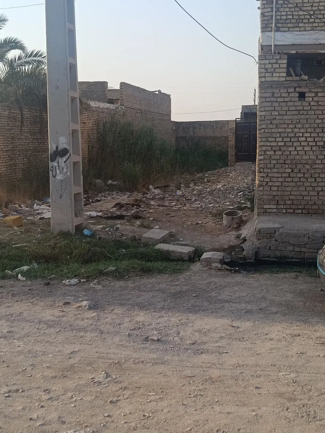 زمین 140 متر داخل کوچه ارغوان‌ 9