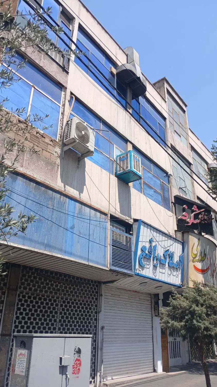 اپارتمان ۷۰ متری ستارخان