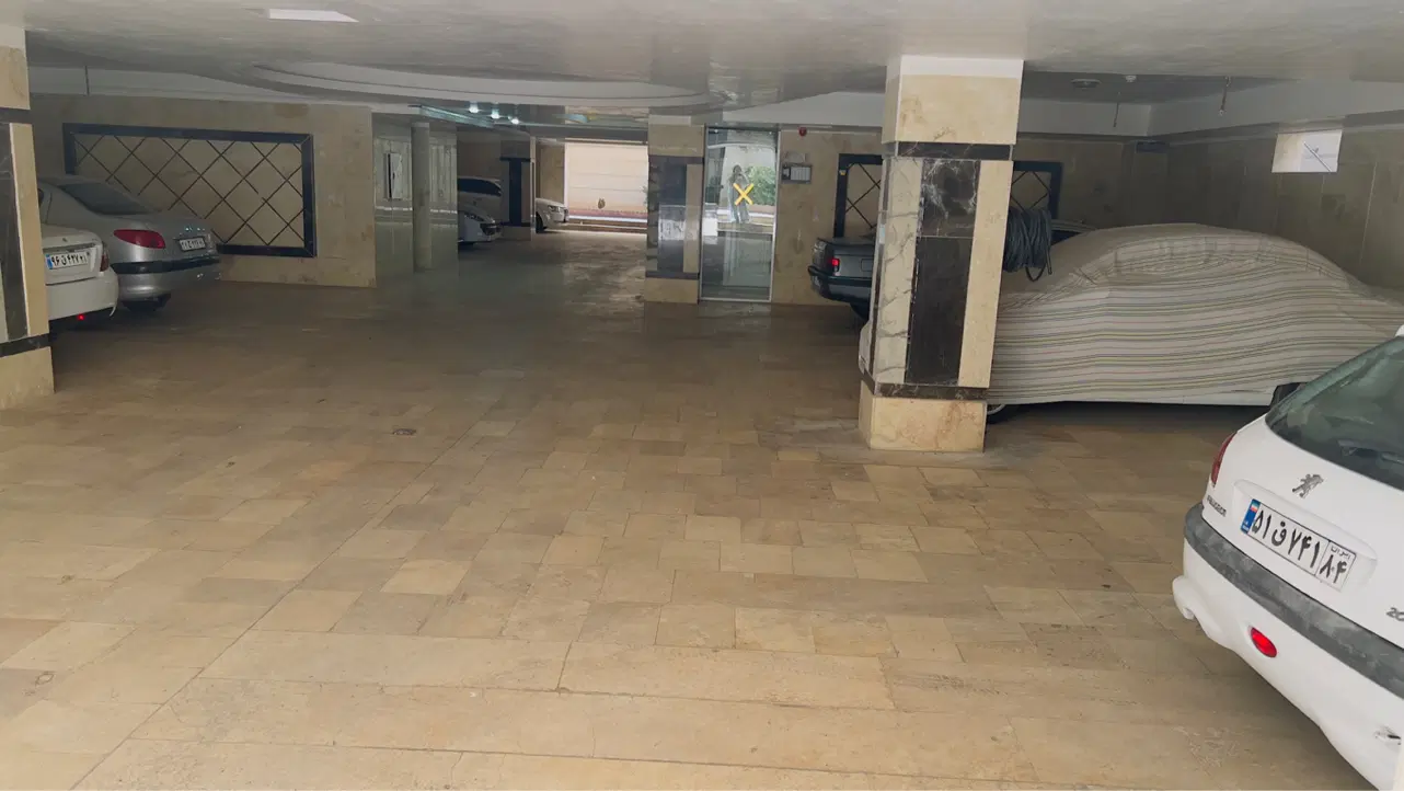 آپارتمان ۱۴۳ متری پرند فاز ۳
