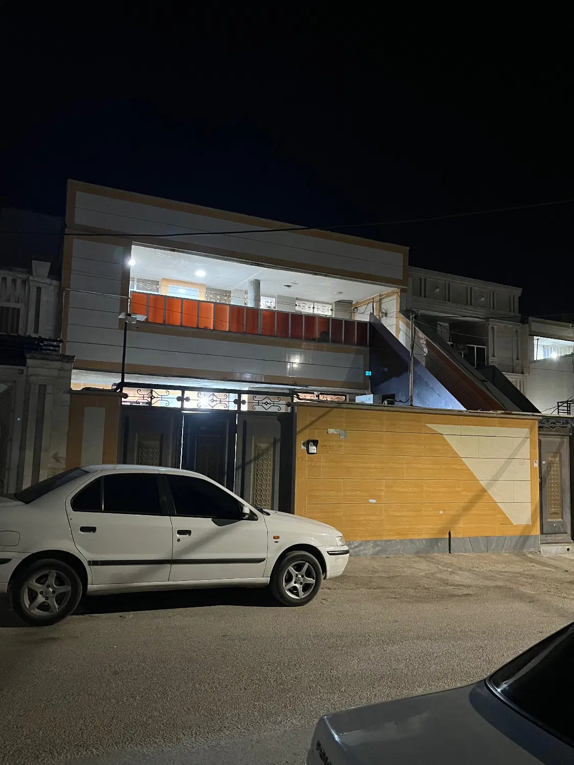 رهن خانه طبقه دوم عبدالمجید کیانی